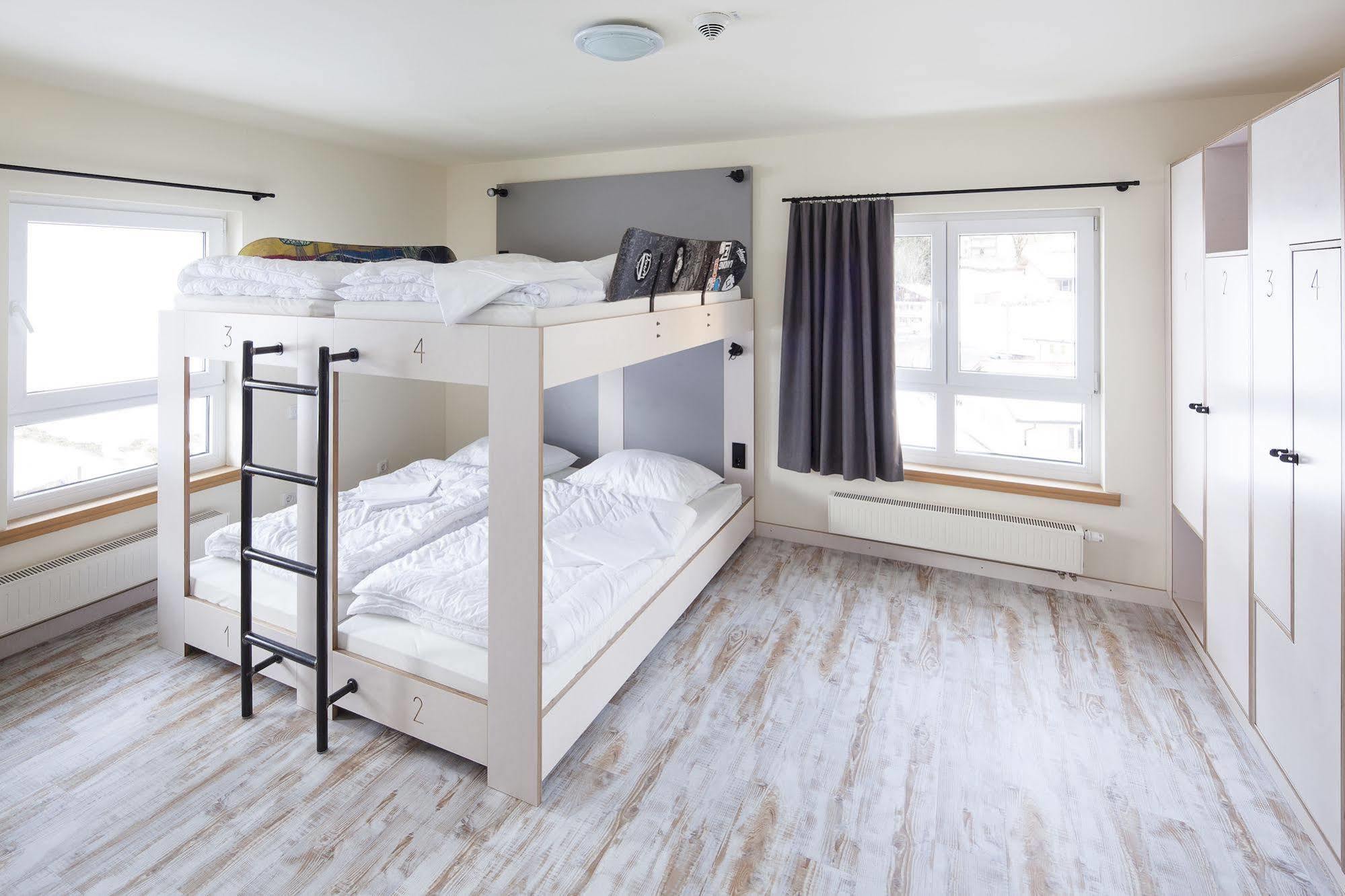 Oberstdorf Hostel Екстер'єр фото