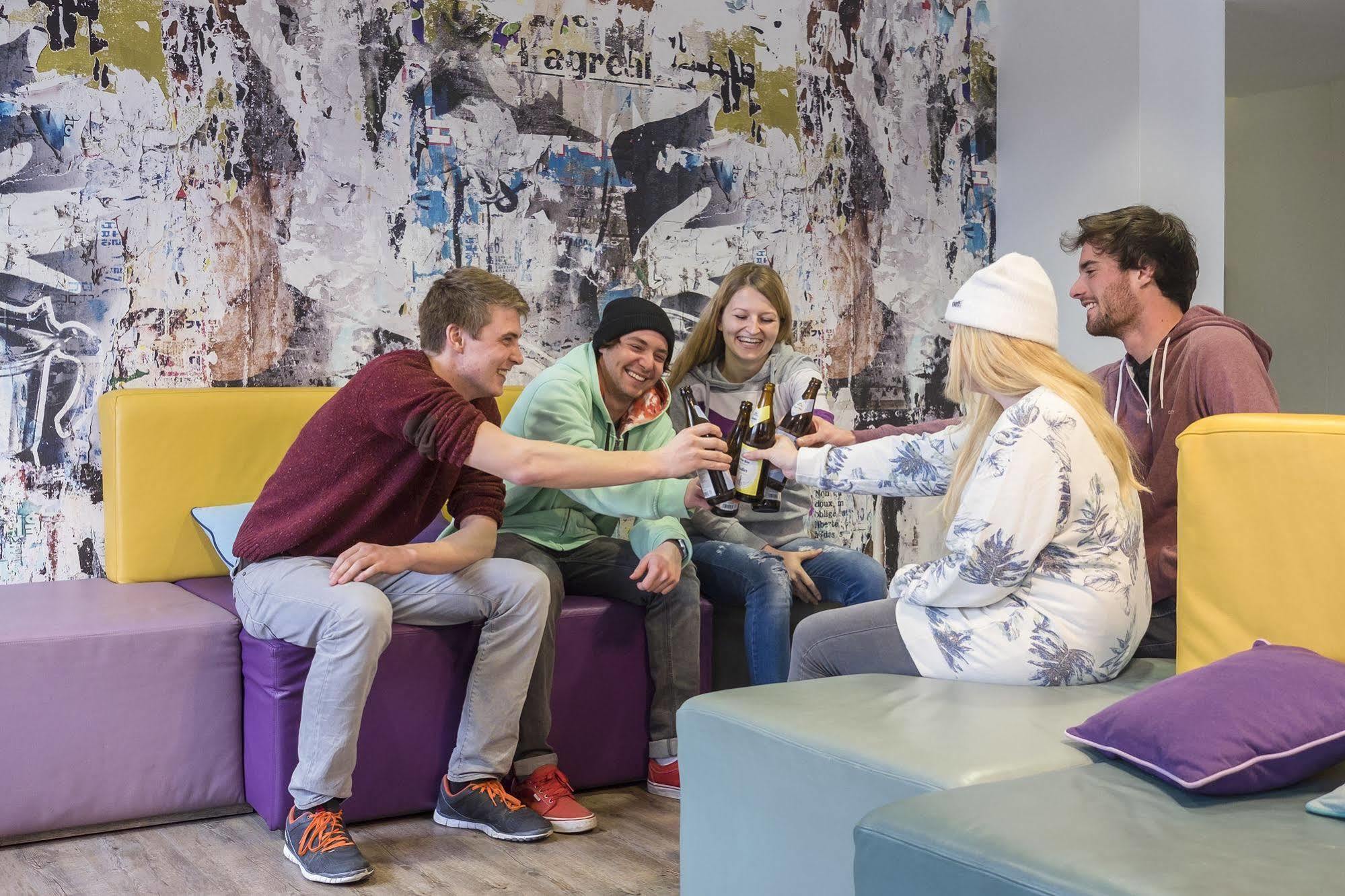 Oberstdorf Hostel Екстер'єр фото